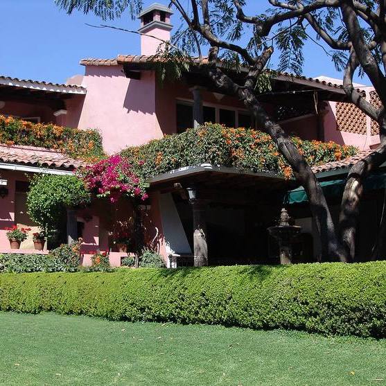 Дом-манифест Луиса Баррагана: философия цвета и пространства